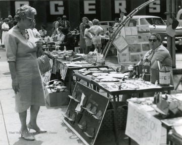 'Variety sale on Court House Square in Morgantown'. Tables represent area playgrounds - Sabraton and Cassville tables visible.