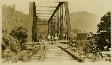 'Northfork Lumber Company, Boyer Siding, W. Va., Bridge 154 ft. long, 14'-4" inside length across Greenbrier River at Boyer Siding leading over to mill. An A. D. Neill operation.'
