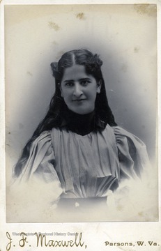 Bessie Maxwell,daughter of Wilson Maxwell.