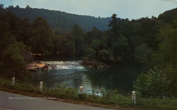 Caption on postcard reads: "One of the many beautiful scenic spots in West Virginia." Published by Valley News Agency. (From postcard collection legacy system.)