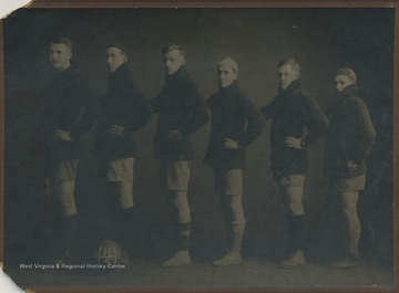 Team portrait of unidentified players. 