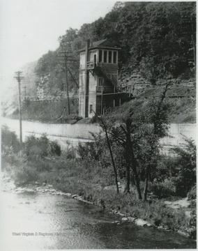 Photo taken north from Foss Bridge near Bellepoint. The cabin served as a telegraph office. 