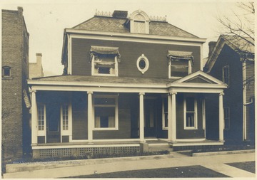 House located on Ballengee Street in the Hinton Historical District. 