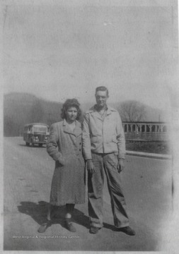 Grett Shelton and Alva Shelton pictured. A bus can be seen in the background.