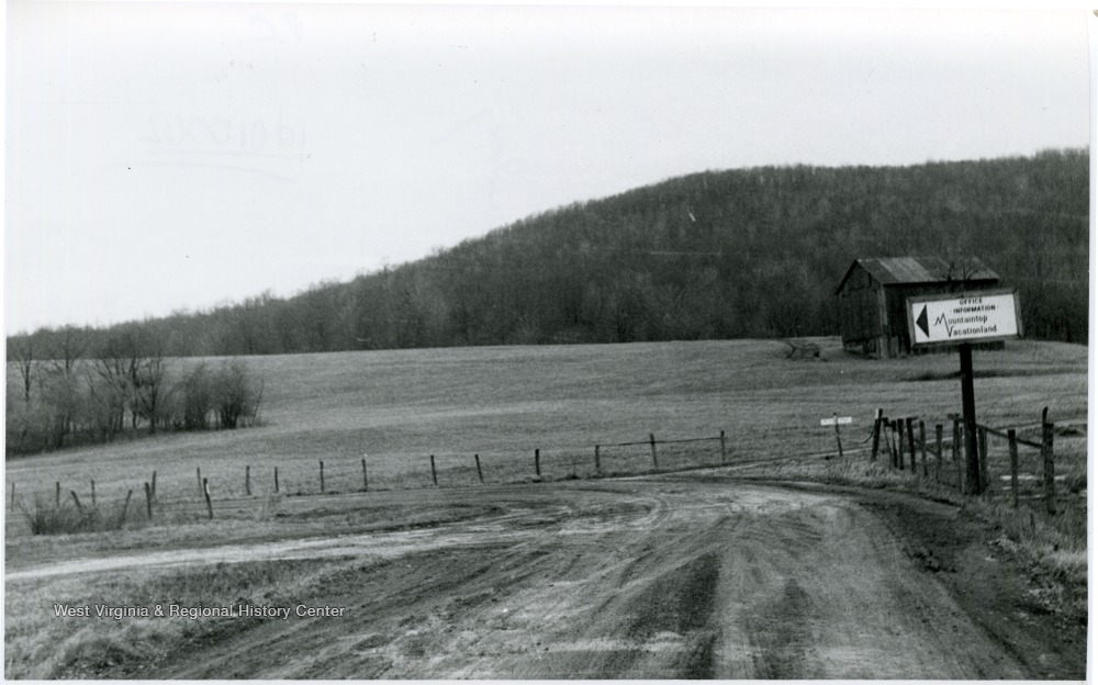 Mountaintop Vacationland, Terra Alta, Preston County, W. Va. West