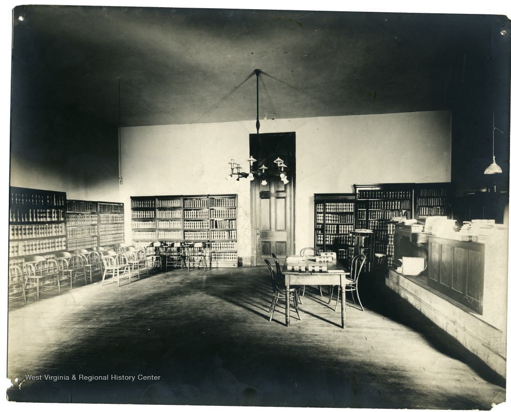 Law School Classroom, Woodburn Hall, West Virginia University - West ...