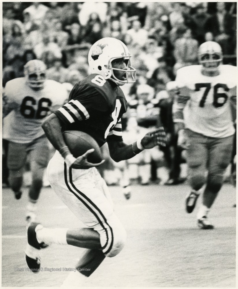 wvu-football-action-vs-william-mary-a-mountaineer-carries-the-ball