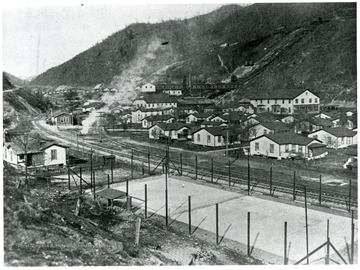 Coal mine town at Tams, W. Va.