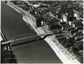 View of bridge going into Charleston, W. Va. and Kanawha Boulevard paralleling the river.