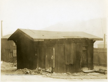 Small Post Office in Grafton where Daniel Wilson was Postmaster.