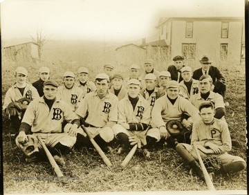 Group portrait of a baseball team.