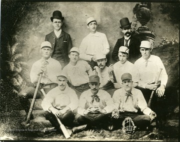 Group portrait of baseball players, Martinsburg, W. Va.