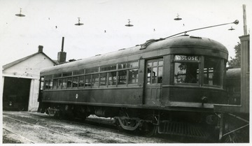 'Monongahela - West Penn Public Service Co.  No. 628. Color, Olive.  Roof, Arch.  Remarks, This is the last car of the class.  Mateer.'