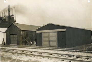 'United States Engineer Office. Corps of Engineers United States Army. Pittsburgh, Pennsylvania. Morgantown Ordnance Works-Morgantown, West Virginia: Miscellaneous Storage Building-looking East. January 13, 1944. No. 21627.'