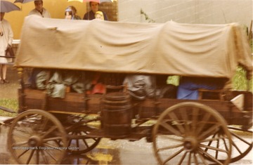 Covered wagon in the Monongalia County Bicentennial Parade. 