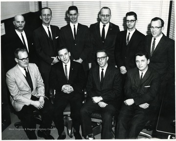 Man in the back row on the far right is Neil Balyard.