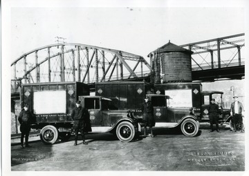 'B&amp;O Passenger Station: North End of Platform. Left to right: Ed Minor, Harry F. Mills, Harold Goff, Bill Minor, and Casey Herd. M.A. Keith, agent; Harris Gallagher, O.H. Clerk; and L.F. Linton, cashier are not shown.'