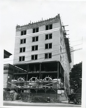 Construction on the Hotel Morgan building.