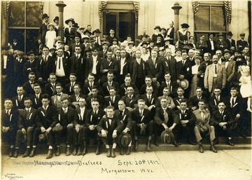 Group portrait of Monongalia County draftees for World War I.