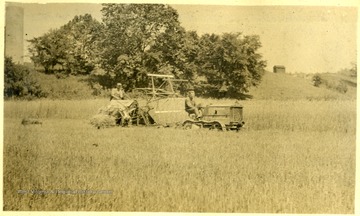 'The Point Breeze tractor at work with a binder in a bottomland wheat field -- and the wheat sold for $2.12 a bushel!'