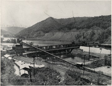 Bluestone Dam during the construction period in Summers County.