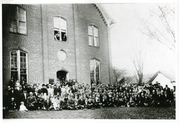 Group portrait of Teacher's Institute participants.  Taken in front of Court House in Franklin.
