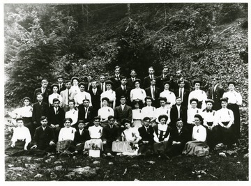 Group portrait of Sugar Grove Teachers.  1st Row, 5th from left; Florence Henderson,  2nd Row, 2nd from right; Mattie Eye,  3rd Row, 3rd from right; Jessie Hammer. 