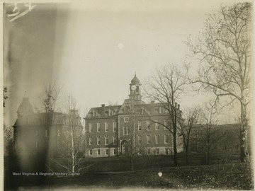 'South view of Woodburn and Martin Hall'