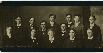 'Leonard S. Null, Class of 1900; Frederic William Williamson, Class of 1899; Walter Lawrence Pierpoint, Class of 1900; Robert Maxwell Kimble, Class of 1899; Frank Edward Cox, Class of 1900; Charles Lorraine Wilson, Class of 1899; Albert Lawrence Smith, Class of 1897; James William Scott, Class of 1899; Charles Parker Wortman, Class of 1987; William Henry Wolfe, Class of 1899; Charles Edward O'Neill; Friend Cochran, Class of 1901; Robert Dawson Ford, Class of 1899.' 