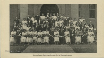 Portrait of senior class, Shepherd College, Shepherdstown, Jefferson Co., W.Va.