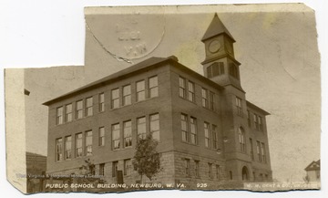 Postcard of the Newburg School Building postmarked July 22, 1913.