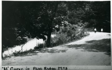 U curve in Blue Ridge Mountains.