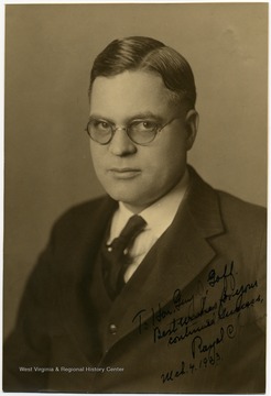 'Senator of South Dakota from 1915-33; Democrat'