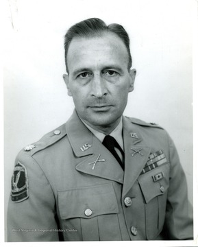 Major Dienna, Commanding Officer, US Army Arsenal, Schuylkiss, Philadelphia, Pa.