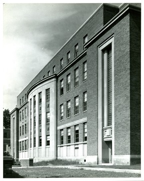 Armstrong Hall is completed in 1950; it houses College of Education, English, Social Work, Sociology, Romance Language and other.  It is equipped with a complete visual aids Lab.