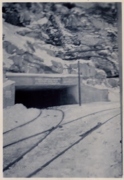 Mine located in Bergoo,Webster County, W. Va.