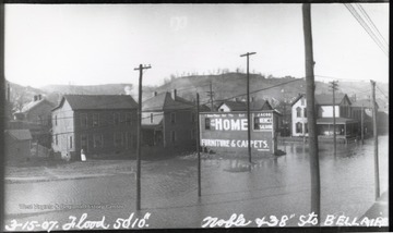 This photo was taken during the Flood of 1907.