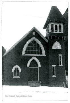 The church stands on a part of Walnut street between High and Spruce Streets.