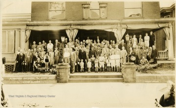 'Old Elk's Club House on Walnut Street.'