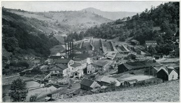 ' View looking northwest down Gandy Creek with Horton Mill of Spears Lumber in foreground. High point at extreme rear is a peak of Rich Mountains (Haines Knob? or Gregg Knob?) Mostly formed by Mauch Chunk. Slope at left is mostly Greenbrier and Pocono but mill site and slope at right are Catskill.'