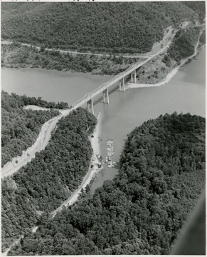 From "Beckley U.S.A." by Harlow Warren, p. 744, vol. 2. On back of portrait: "Blue Stone Bridge, four boat docks. Bank of Raleigh."