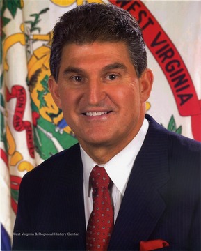 Portrait of West Virginia's 34th governor, Joseph Manchin III