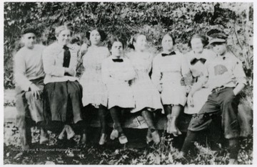 Left to right: Bill Core, Lillian Sutton, Mora Henderson, Lenna Core, Cora Henderson, Rose, Core, Emma Henderson, and Lorentz Berry.