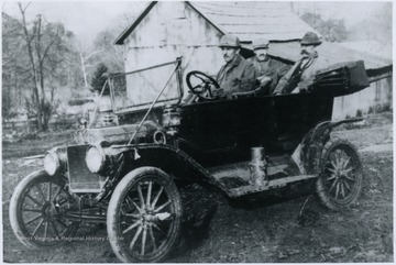 A homestead on the Cheat River located near the Cheat Iron Works. Other information with the photograph includes, "With completion of the Hydro-Electic developments [dam] on Cheat, the water level will be above the top of the stable in the background". And "Source: Mrs. Ruth Reed".