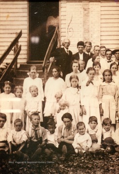 Davidson Hathaway pictured in back row, first on left.
