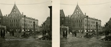 A rambild-verlag (stereocard) of a historic Augsburg building gutted by the Allied bombing during World War II.