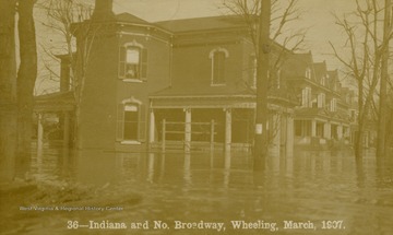 Street view of flood during March 1907. (From postcard collection legacy system.)