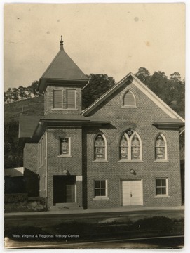 The Methodist Episcopal church was founded in 1861. Services were held in a Tannery building until 1866 when the first church was built.  The corner stone for the new church was laid in 1926. 