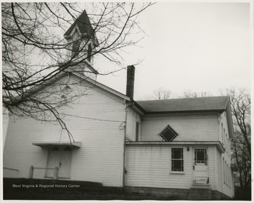 The Claysville community first started gathering when a church was built in 1802.  In 1857 the Union Baptist Church was built. It later rebuilt in 1887 after a fire.