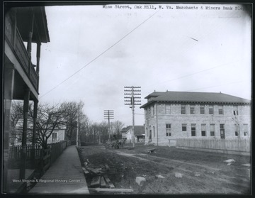 Merchant's & Miners Bank Building pictured on the right. 